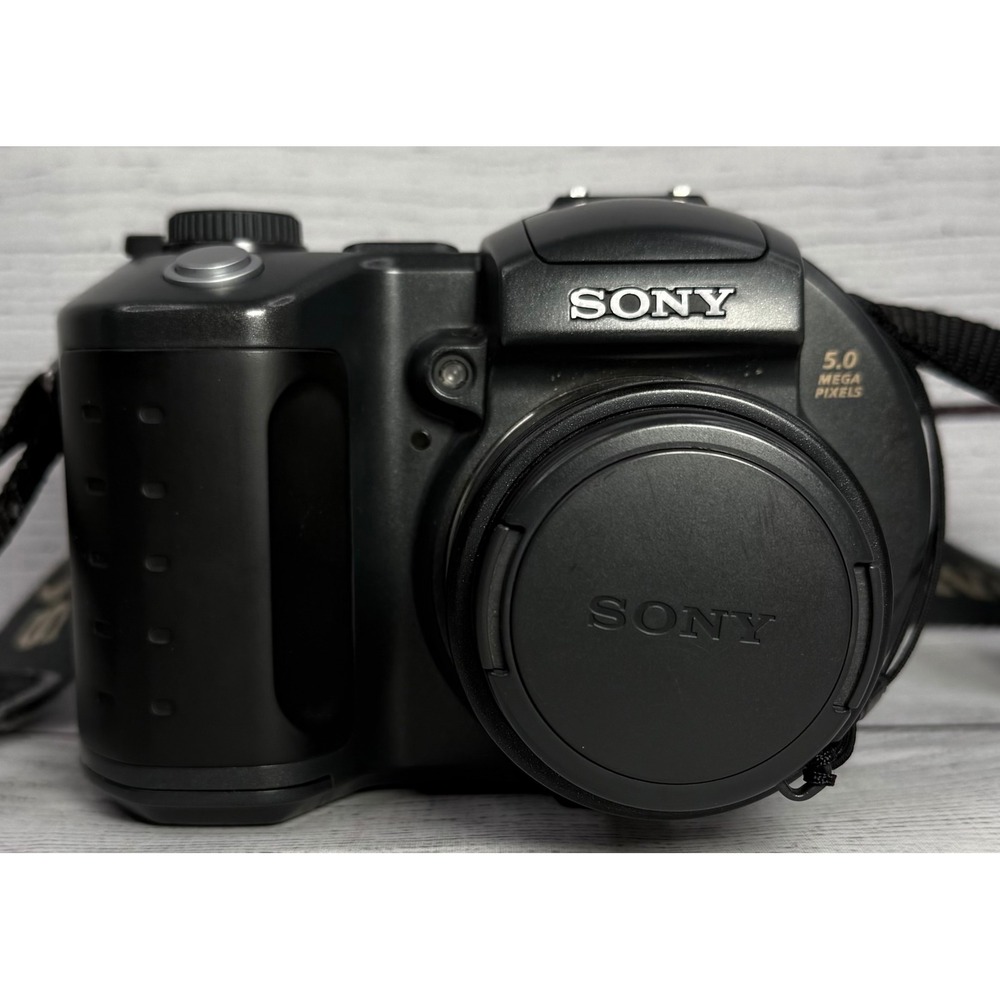 Sony CD Mavica 5MP Digital Camera w/ 3x Optical Zoom MVC-CD500 Disc Error Read‎ - Picture 2 of 11